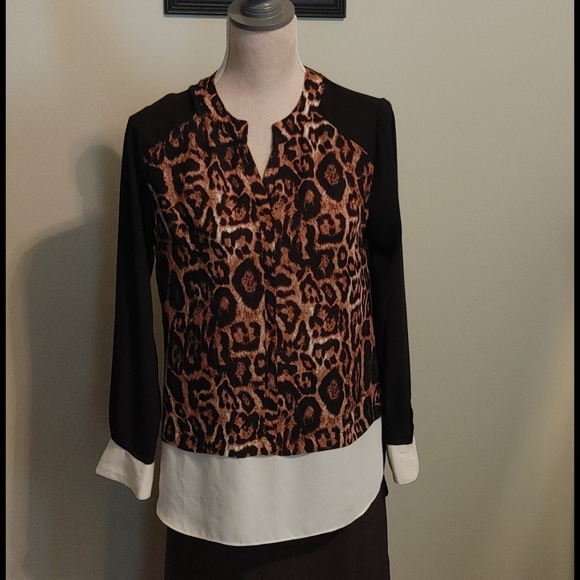 Blouse - Picture 3 of 6